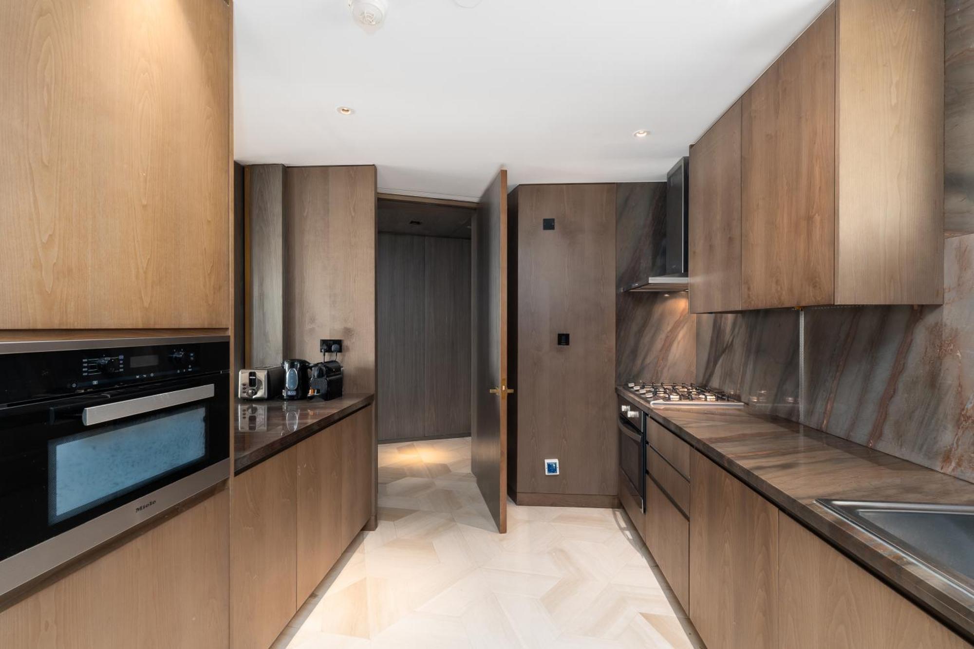 Five Palm Jumeirah Residences - Mint Stay Dubai Exterior photo