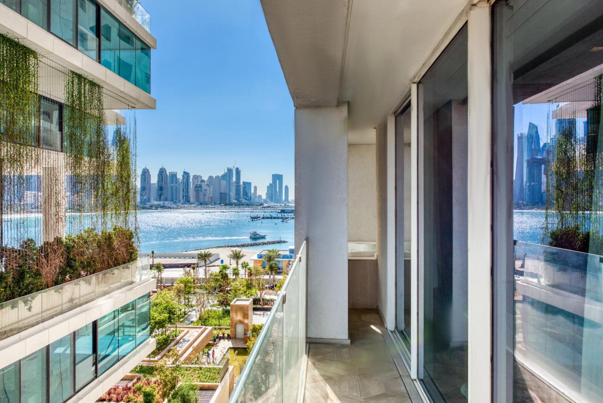 Five Palm Jumeirah Residences - Mint Stay Dubai Exterior photo